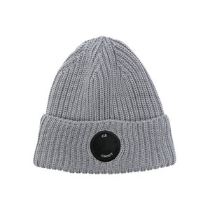 C.P.컴퍼니 렌즈 디테일 비니