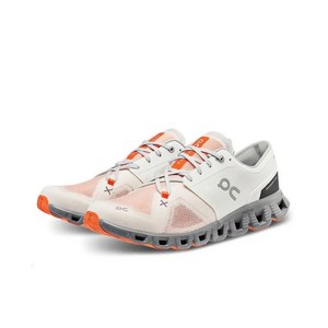 온 운동화 러닝 클라우드 X 3 아이보리 알로이 60-98254