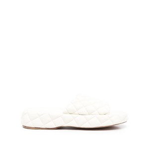 보테가 베네타 퀼팅 플랫폼 샌들, Europe 39(KR 260), 화이트계열