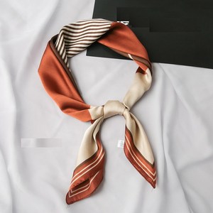 유티즌 셀럽 스카프 실크감촉 여성 봄 가을 쁘띠 스카프