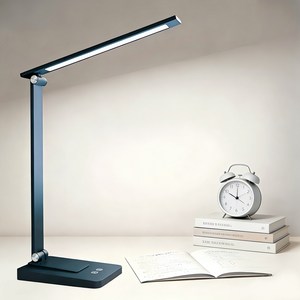 LED 책상 스탠드 학습용 블루라이트 차단 조명 시력보호 밝기 색상 조절