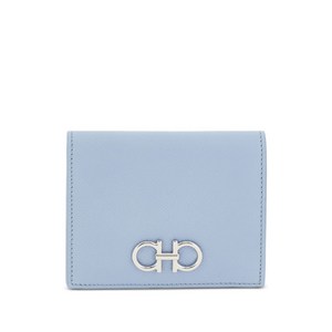 페라가모 버클 디테일 지갑