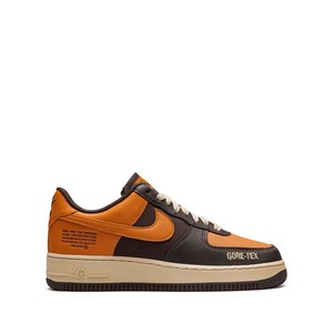 나이키 에어 포스 1 로우 고어텍스 스니커즈