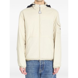 몽클레르 로고 패치 패딩 재킷, 베이지계열+블루계열, Numeric 4(KR 104-185)