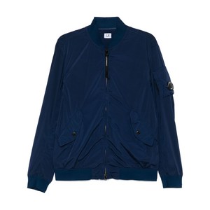 C.P.컴퍼니 렌즈 디테일 봄버 재킷