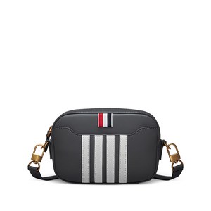 톰 브라운 스트라이프 사첼 백