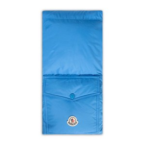 몽클레르 로고 패치 스카프