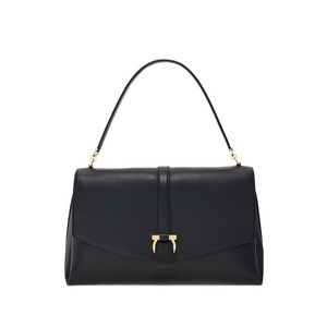 페라가모 프런트 플랩 라지 핸드백