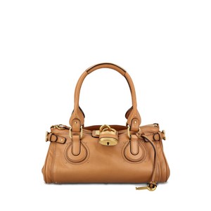 끌로에 패딩턴 레더 백