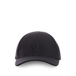 C.P.컴퍼니 로고 자수 베이스볼 캡 모자