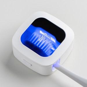 주코 휴대용 칫솔 살균기 무선 방수 UV-C 히팅 열건조 ZT-CR102W