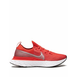 나이키 리액트 인피니티 런 플라이니트 스니커즈