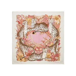 페라가모 치타 프린트 실크 스카프