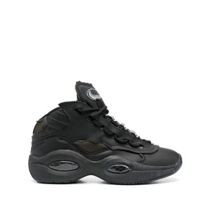 메종 마르지엘라 메종 마르지엘라 X 리복 퀘스천 미드 메모리 오브 스니커즈