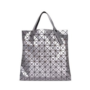 바오바오이세이미야케 기하학 패널 숄더 백