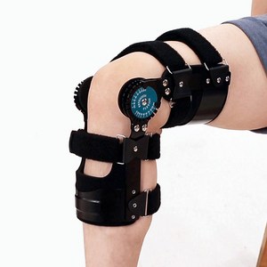 코루닷컴 의료용 각도조절 무릎보조기 ACL PCL BRACE 전방십자인대, 강화플라스틱/PCL(후방), 우, M, 1개