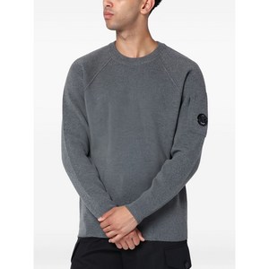 C.P.컴퍼니 렌즈 디테일 스웨터