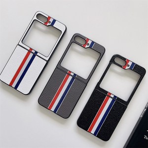 지엠앤 갤럭시 Z플립5 액정 보호 톰스타일 휴대폰 케이스, 그레이, 1개