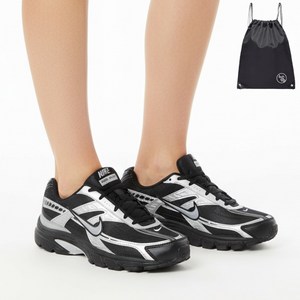 나이키 여성 블랙실버 이니시에이터 오버레이 편안한 런닝화 (PGN짐쌕가방 지급)