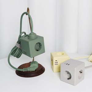 큐브 디자인 USB 3구 고용량 4000W 멀티탭 멀티 콘센트 전선형 3M (USB-A 2개 C타입 1개), 1개, 그린