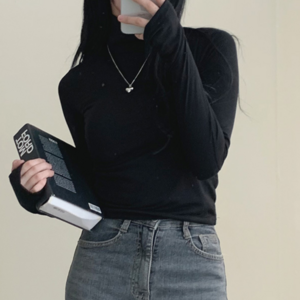 슬로우베리 하이넥 워머 폴라 긴팔 티셔츠