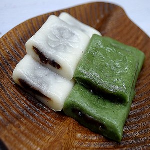 [나눔] 백쑥앙금절편 1kg+1kg 굳지않는 절편떡 (개별포장), 1kg, 2개