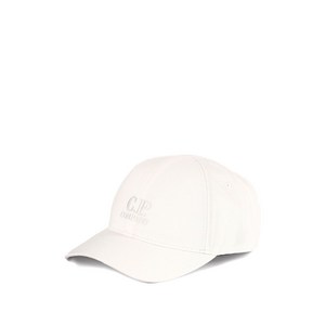 C.P.컴퍼니 로고 자수 베이스볼 캡 모자