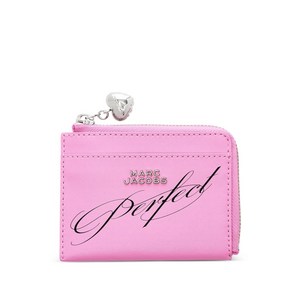 마크제이콥스 로고 참 지퍼 지갑