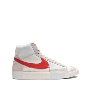 나이키 블레이저 미드 77 스니커즈