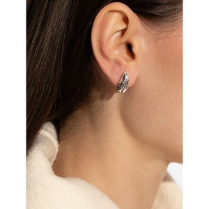 토리 버치 미니 웨이브 싱글 이어링