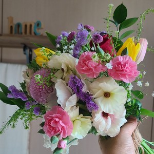[블룸픽] 생화 꽃다발 대형 풍성한 계절 꽃 랜덤 구성 감성 꽃 선물, 1개, 가득한 감동 꽃만