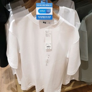 유니클로 유니클로 에어리즘 코튼 오버사이즈 크루넥 반팔 티셔츠 5부