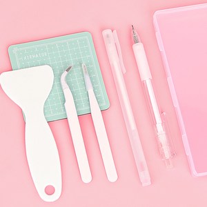 다꾸 스티커 작업 도구 6종 세트 핀셋 다꾸칼 커팅 보드 감성 다이어리 씰스티커 귀여운 꾸미기 스티커북 인스 데코 스티커팩 소녀 미니 캐리어, 혼합색상, 1개