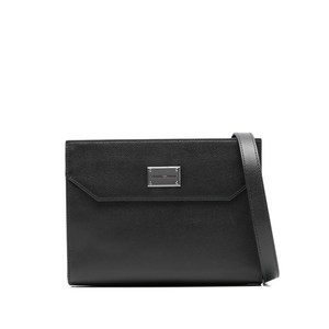 엠포리오아르마니 로고 장식 레더 메신저 백