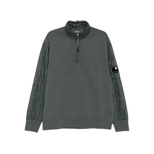 C.P.컴퍼니 하프 지퍼 퀼팅 소매 스웨트셔츠