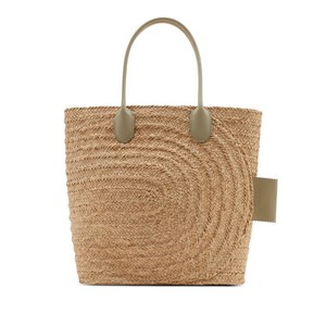 버버리 우븐 라피아 토트 백