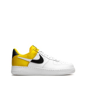 나이키 에어 포스 1 '07 LV8 스니커즈