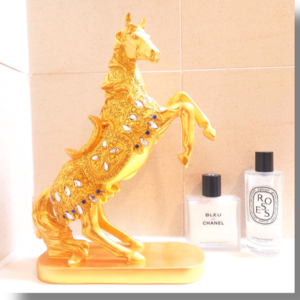 하이앤드디자인 황금 말 장식품 개업 이사 선물 축하 인테리어 소품 집들이