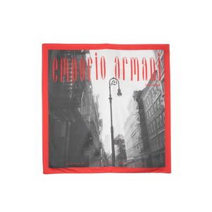 엠포리오아르마니 포토 프린트 실크 스카프