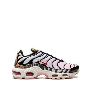 나이키 에어 맥스 플러스 애니멀 인스팅트 스니커즈