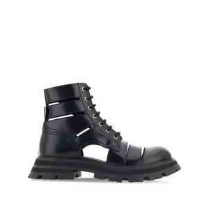 알렉산더맥퀸 원더 컷아웃 콤배트 부츠