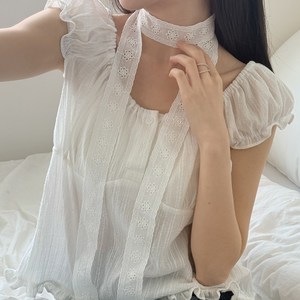 블루씨티 퓨어 코트니 플라워 타이 스카프 머플러