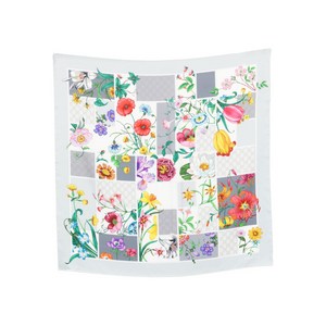 구찌 플로럴 프린트 스카프