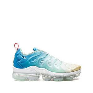 나이키 에어 베이퍼맥스 플러스 스니커즈