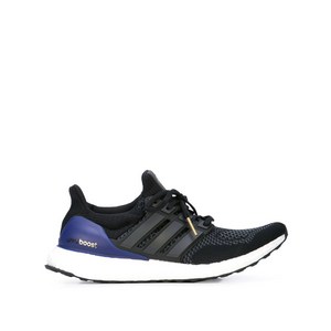 아디다스 울트라부스트 로우탑 스니커즈