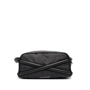 알렉산더맥퀸 로고 프린트 크로스 스트랩 트래블 파우치