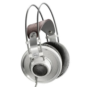 AKG 레퍼런스 프리미엄 헤드폰