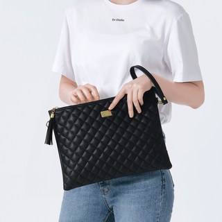 애드에딧 퀼팅 크로스 클러치백
