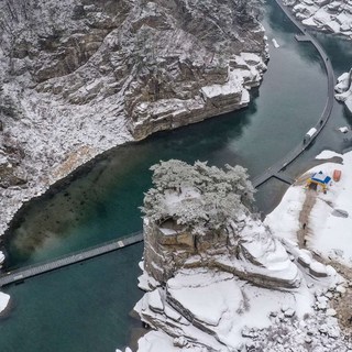 [철원포천] ★억겹의 시간따라 푸르른 물길따라★한탄강물윗길+고석정+은하수교+횃불전망대+산정호수