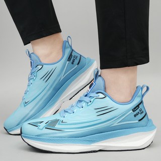 5. 슈패리 남성 런..